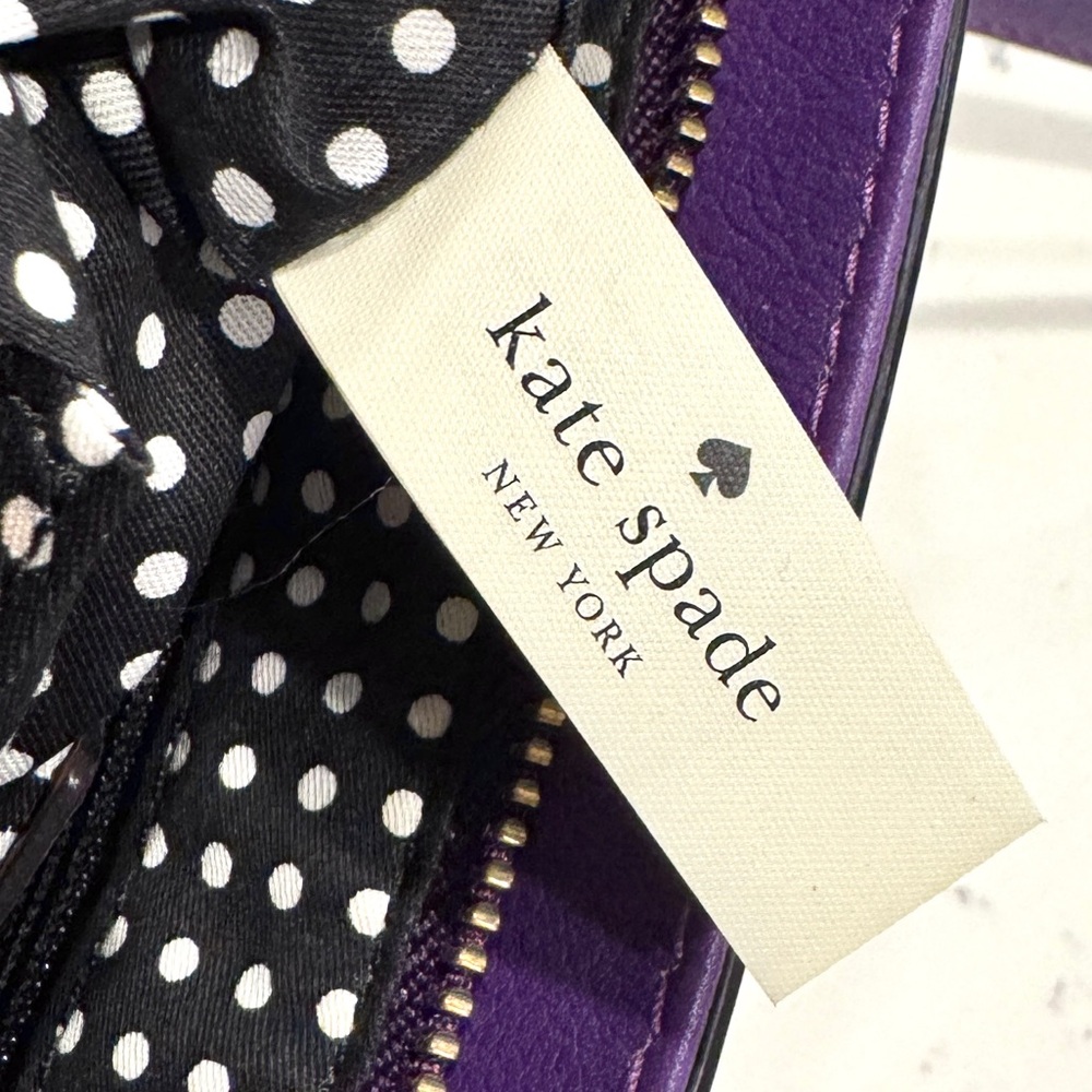 Kate Spade Vintage Purple Leather Crossbody Bag with Bow, Gold Chain and Logo - Picture 10 of 14